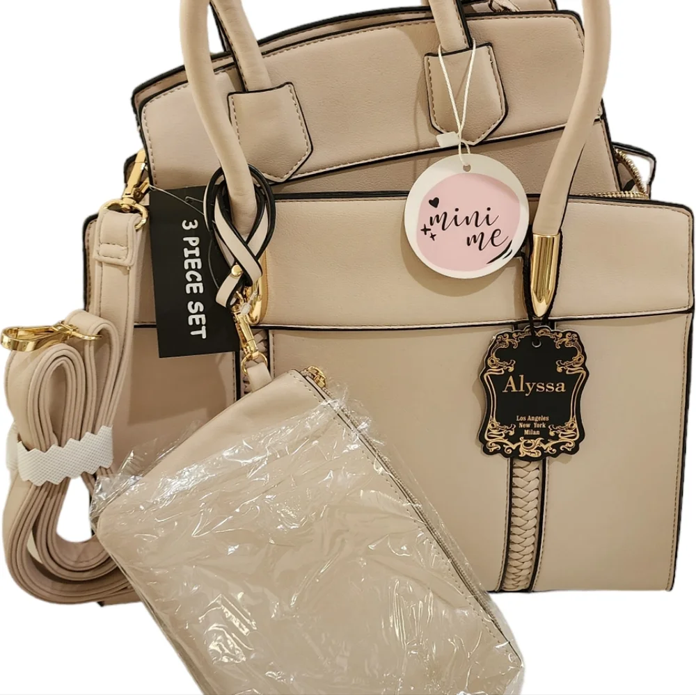 Alyssa New 3-Piece Beige Tote Handbah Set - Shoulder Bag, Crossbody & Wristle